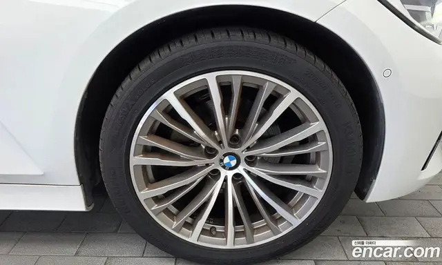 BMW 3 серия 2019 2.0 автомат (гидро), миниатюра 7 BMW 3 серия 2019 2.0 автомат (гидро), миниатюра 7