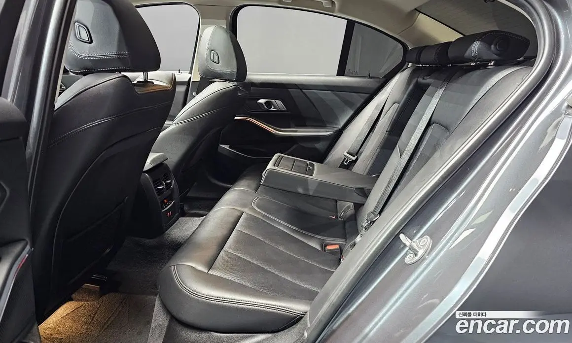 BMW 3 серия 2022 2.0 автомат (гидро), фото 18