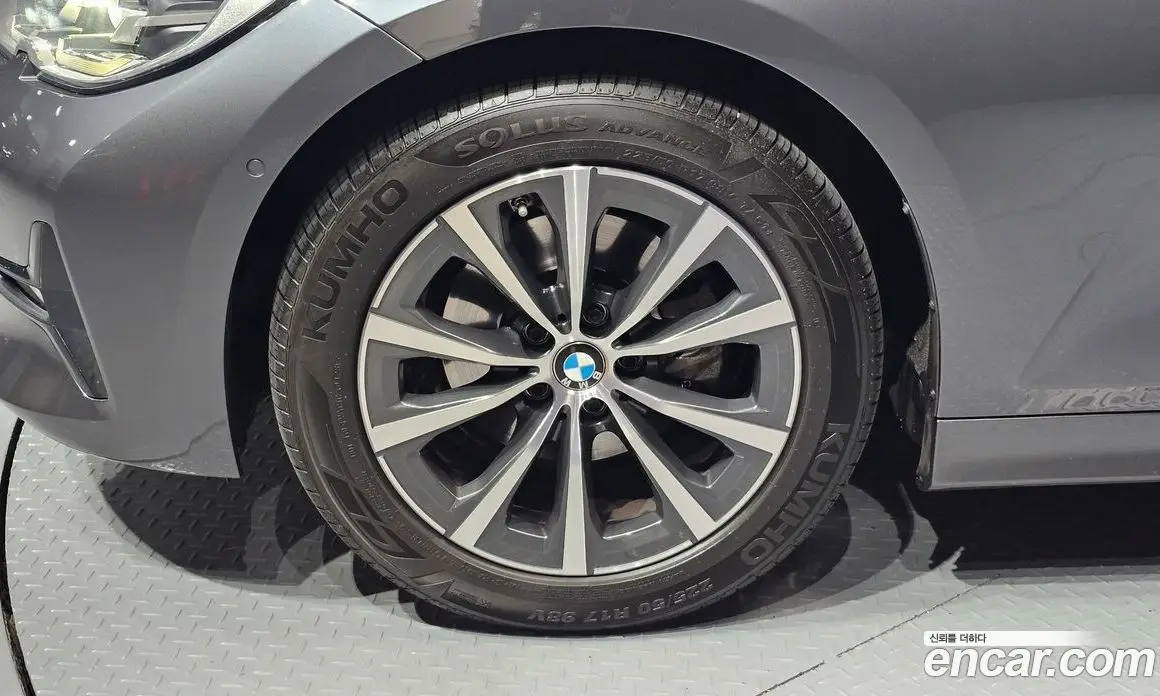 BMW 3 серия 2022 2.0 автомат (гидро), фото 5