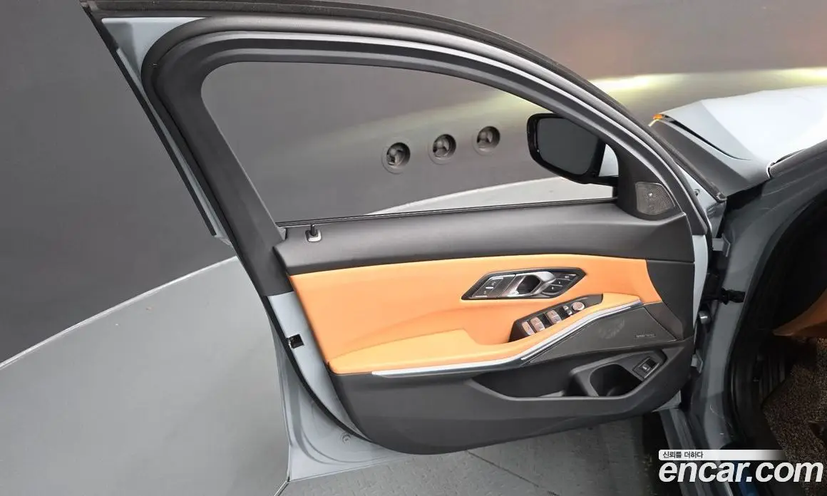 BMW 3 серия 2023 2.0 автомат (гидро), фото 13 BMW 3 серия 2023 2.0 автомат (гидро), фото 13