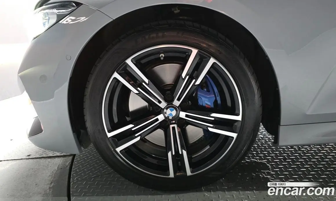 BMW 3 серия 2023 2.0 автомат (гидро), фото 4 BMW 3 серия 2023 2.0 автомат (гидро), фото 4