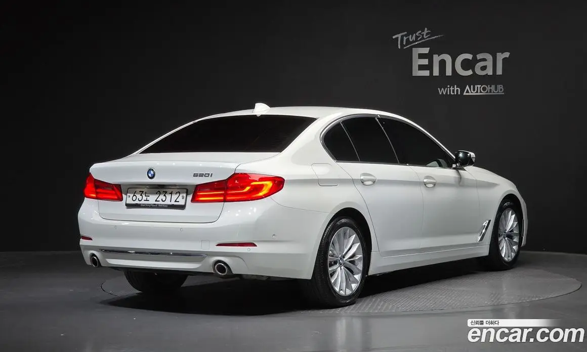 BMW 5 серия 2019 2.0 автомат (гидро), фото 2 BMW 5 серия 2019 2.0 автомат (гидро), фото 2