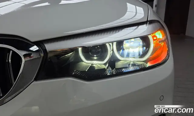 BMW 5 серия 2019 2.0 автомат (гидро), миниатюра 8 BMW 5 серия 2019 2.0 автомат (гидро), миниатюра 8