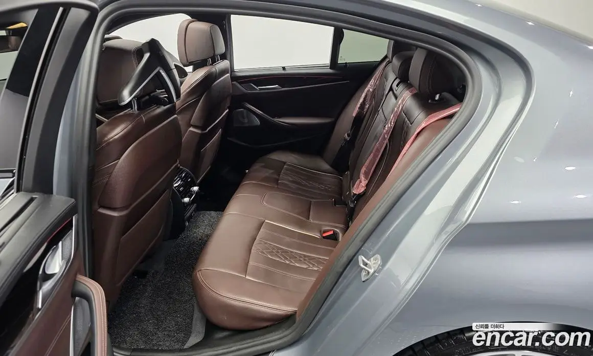 BMW 5 серия 2022 4.4 автомат (гидро), фото 16 BMW 5 серия 2022 4.4 автомат (гидро), фото 16