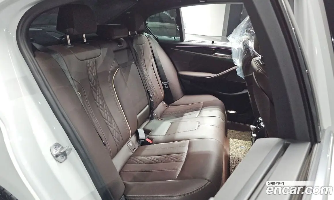 BMW 5 серия 2023 2.0 автомат (гидро), фото 17 BMW 5 серия 2023 2.0 автомат (гидро), фото 17