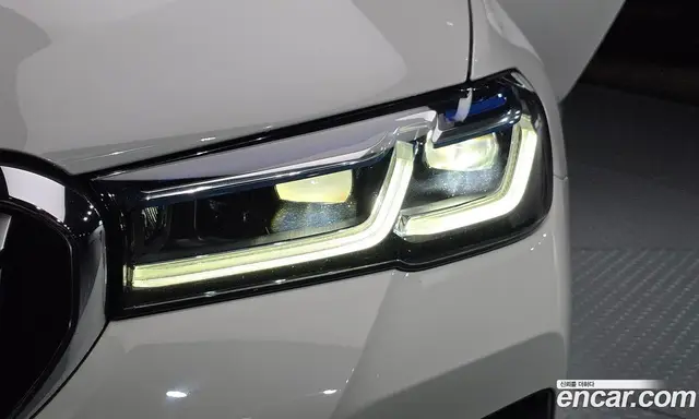 BMW 5 серия 2023 2.0 автомат (гидро), миниатюра 8 BMW 5 серия 2023 2.0 автомат (гидро), миниатюра 8