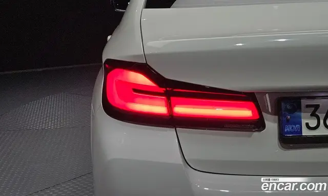 BMW 5 серия 2023 2.0 автомат (гидро), миниатюра 9 BMW 5 серия 2023 2.0 автомат (гидро), миниатюра 9