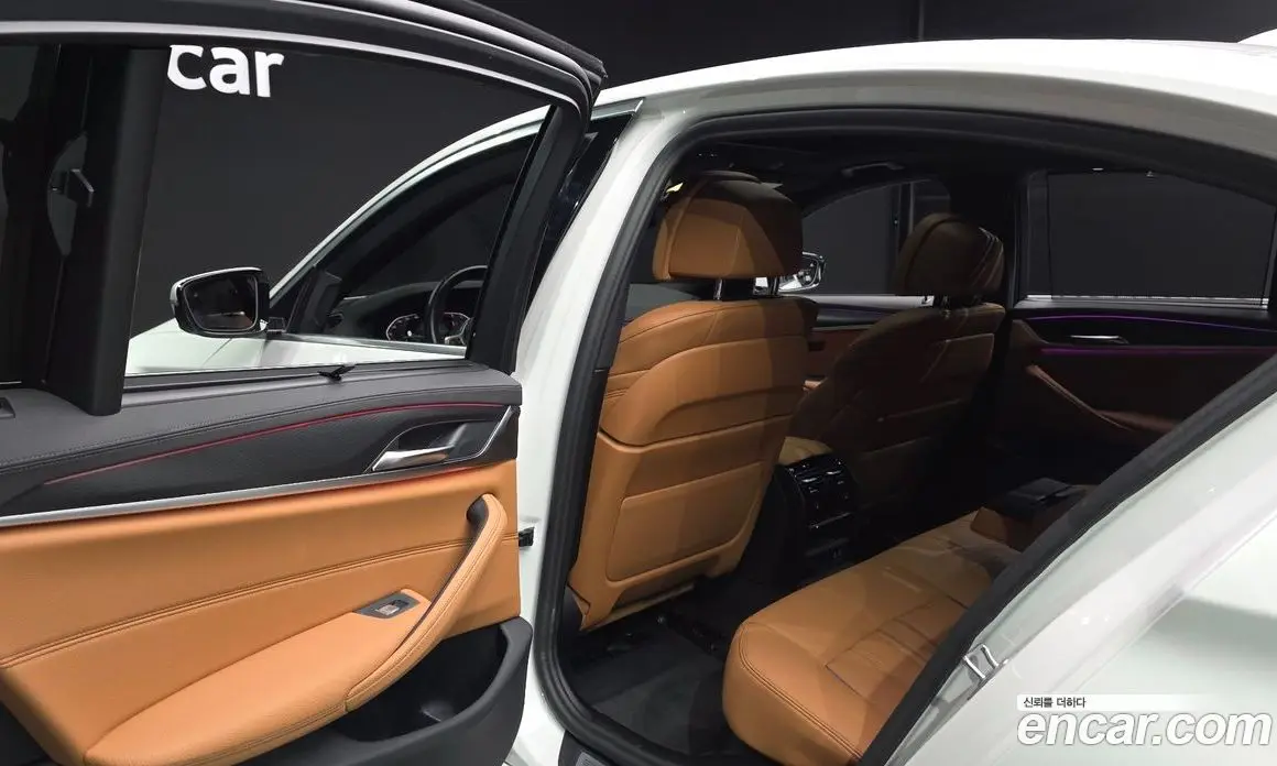 BMW 5 серия 2023 2.0 автомат (гидро), фото 16