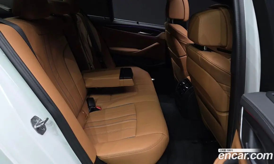 BMW 5 серия 2023 2.0 автомат (гидро), фото 18