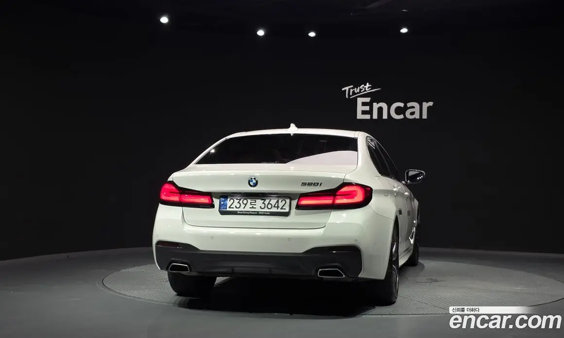 BMW 5 серия 2023 2.0 автомат (гидро), фото 4
