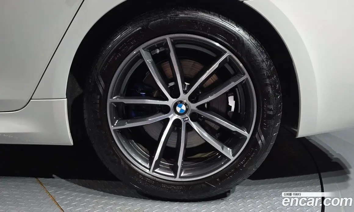 BMW 5 серия 2023 2.0 автомат (гидро), фото 7