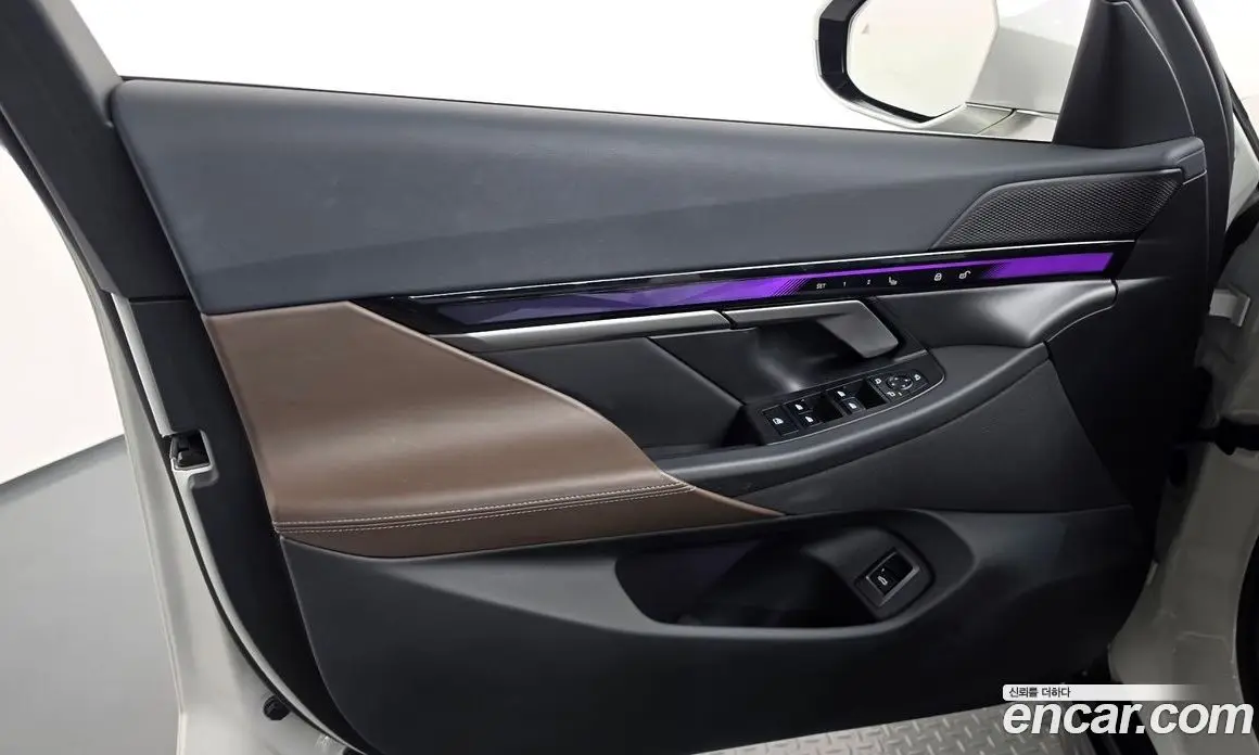 BMW 5 серия 2023 2.0 автомат (гидро), фото 14