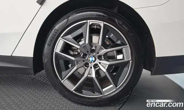 BMW 5 серия 2023 2.0 автомат (гидро), миниатюра 7