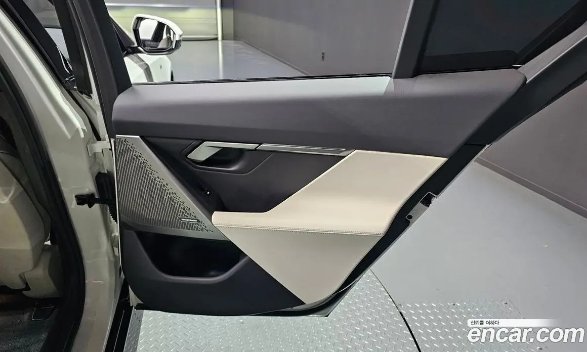 BMW 5 серия 2024 2.0 автомат (гидро), фото 15