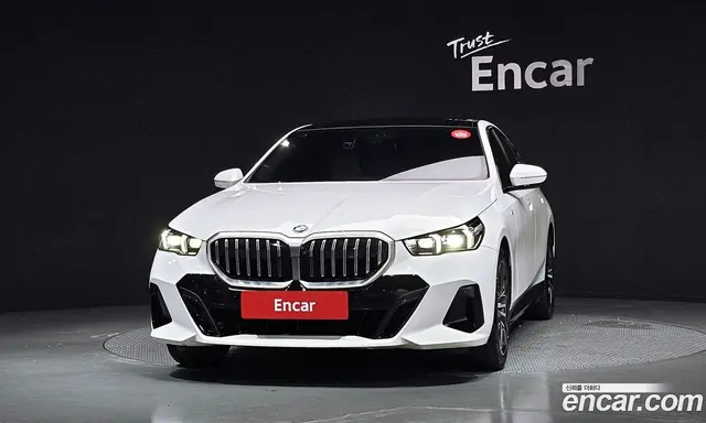 BMW 5 серия 2024 2.0 автомат (гидро), миниатюра 3