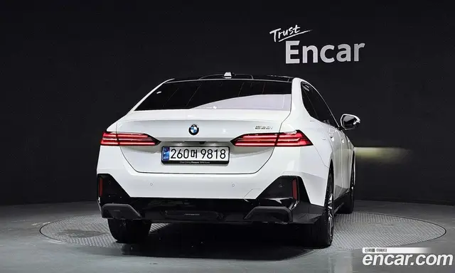 BMW 5 серия 2024 2.0 автомат (гидро), миниатюра 4
