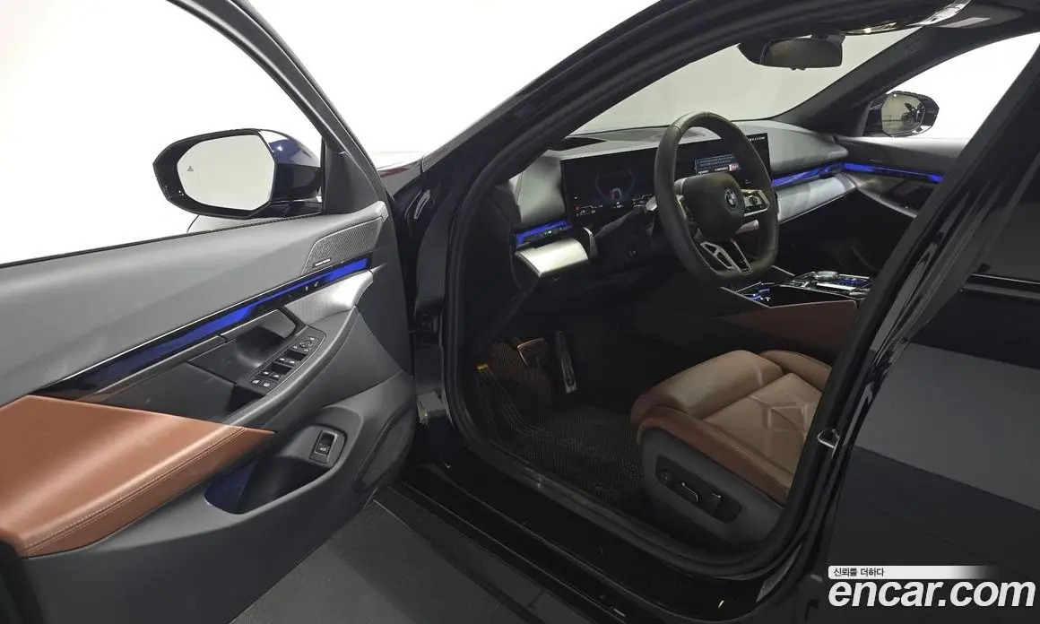 BMW 5 серия 2024 2.0 автомат (гидро), фото 12