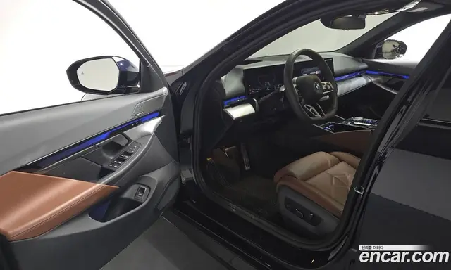 BMW 5 серия 2024 2.0 автомат (гидро), миниатюра 12