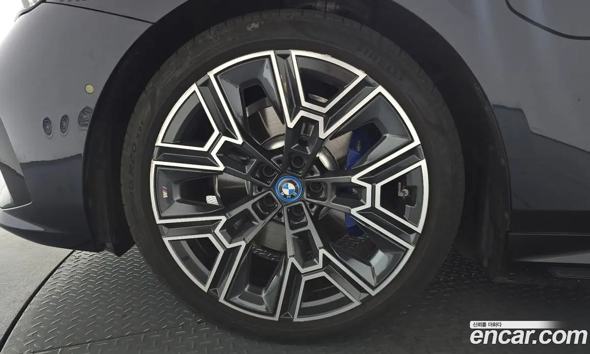 BMW 5 серия 2024 2.0 автомат (гидро), фото 4
