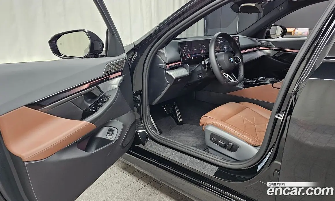 BMW 5 серия 2025 2.0 автомат (гидро), фото 13 BMW 5 серия 2025 2.0 автомат (гидро), фото 13