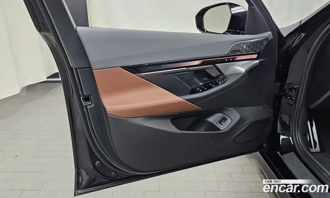 BMW 5 серия 2025 2.0 автомат (гидро), фото 14 BMW 5 серия 2025 2.0 автомат (гидро), фото 14