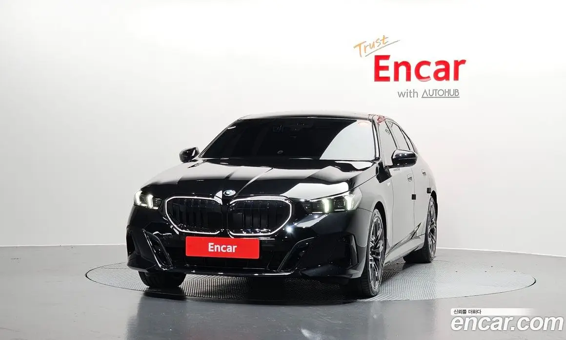 BMW 5 серия 2025 2.0 автомат (гидро), фото 3 BMW 5 серия 2025 2.0 автомат (гидро), фото 3