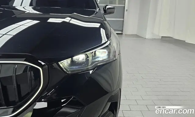 BMW 5 серия 2025 2.0 автомат (гидро), миниатюра 8 BMW 5 серия 2025 2.0 автомат (гидро), миниатюра 8