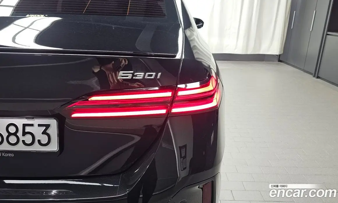 BMW 5 серия 2025 2.0 автомат (гидро), фото 9 BMW 5 серия 2025 2.0 автомат (гидро), фото 9