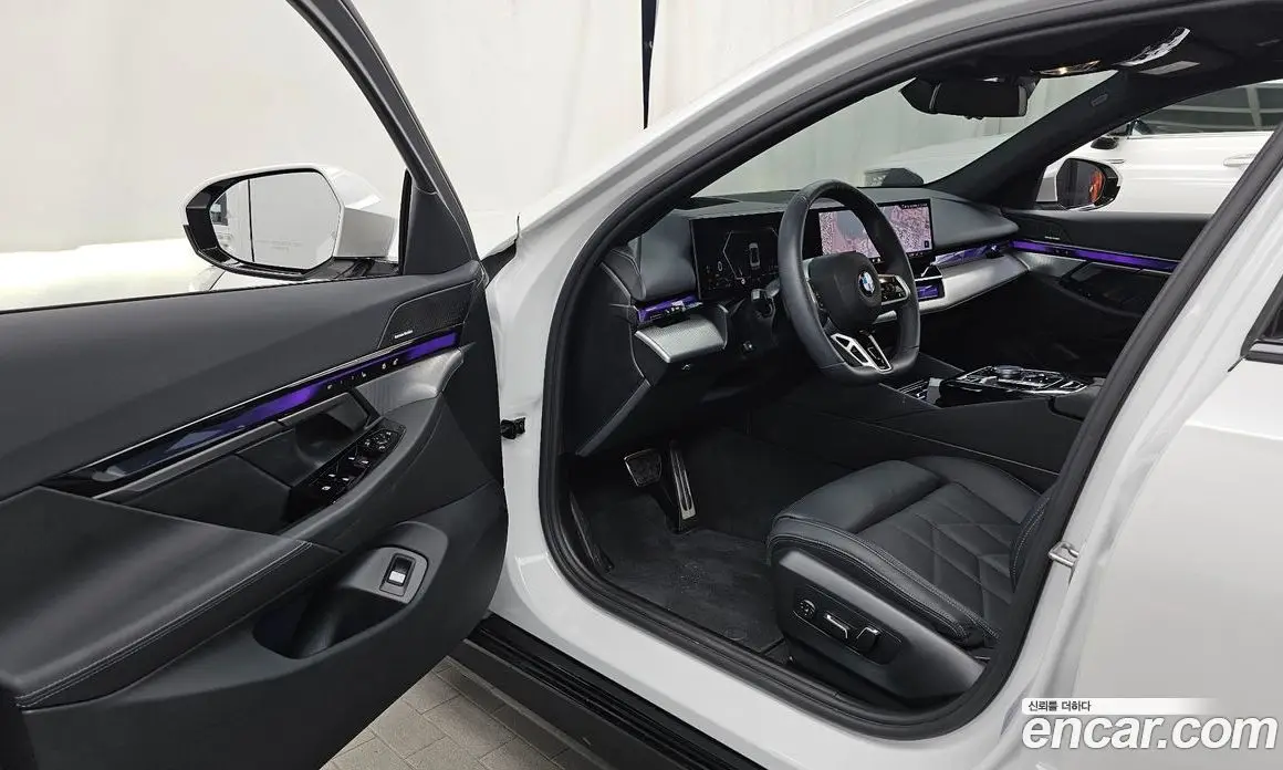 BMW 5 серия 2025 2.0 автомат (гидро), фото 13