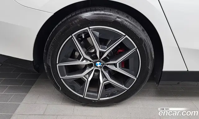 BMW 5 серия 2025 2.0 автомат (гидро), миниатюра 5