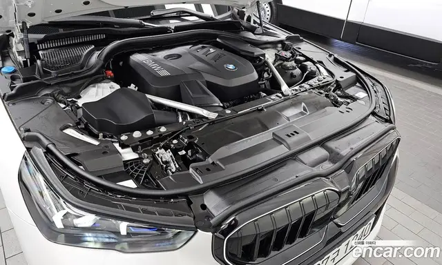 BMW 5 серия 2025 2.0 автомат (гидро), миниатюра 6