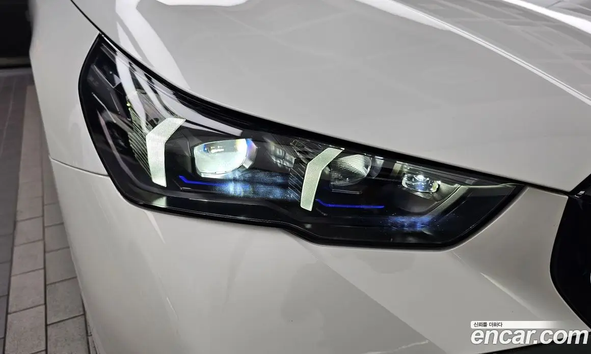 BMW 5 серия 2025 2.0 автомат (гидро), фото 8