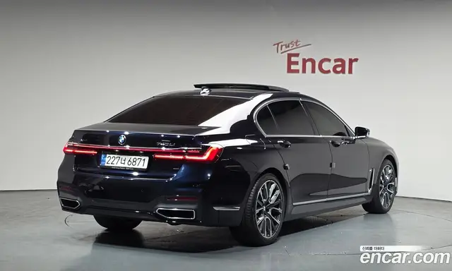 BMW 7 серия, 2021, 49 902 км
