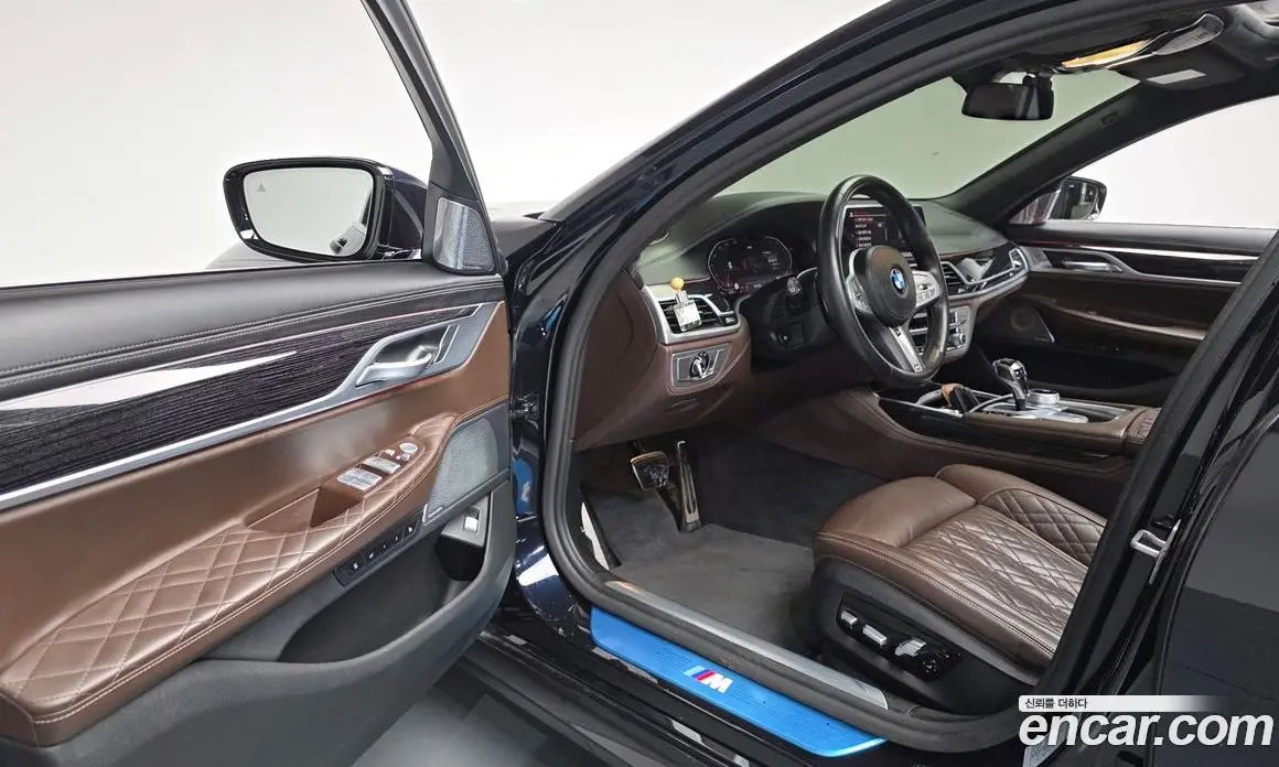 BMW 7 серия 2021 3.0 автомат (гидро), фото 12
