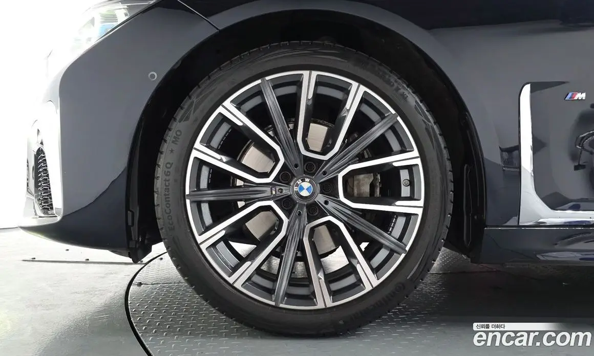 BMW 7 серия 2021 3.0 автомат (гидро), фото 4