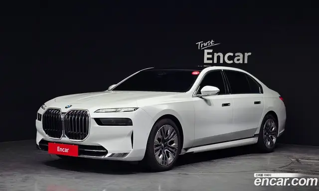 BMW 7 серия, 2022, 64 565 км