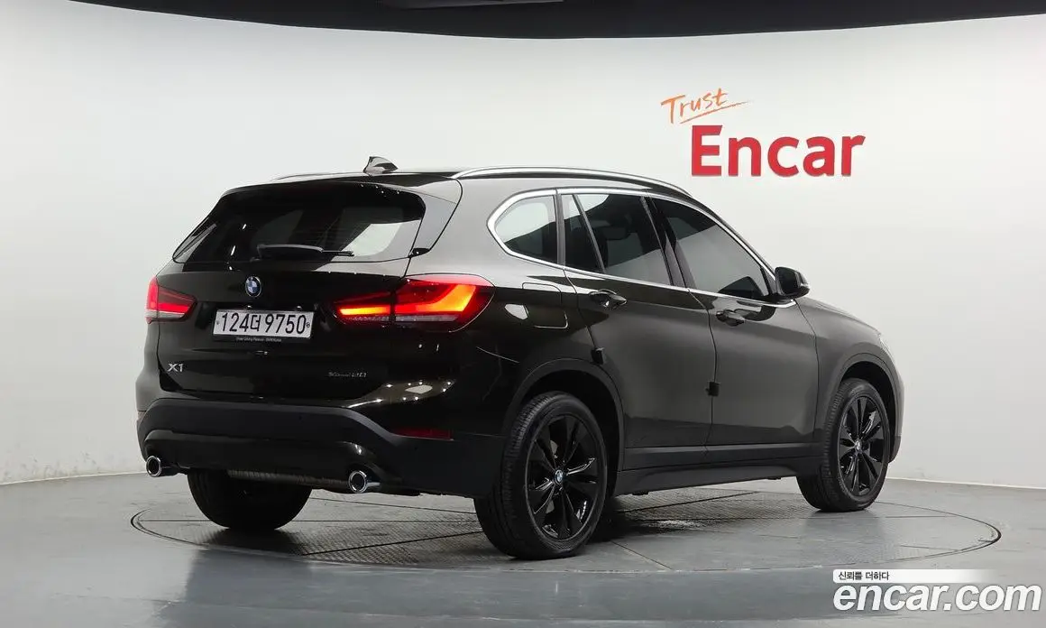 BMW X1 2020 2.0 автомат (гидро), фото 2 BMW X1 2020 2.0 автомат (гидро), фото 2
