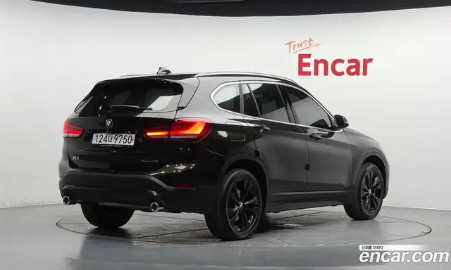 BMW X1 2020 2.0 автомат (гидро), миниатюра 2 BMW X1 2020 2.0 автомат (гидро), миниатюра 2