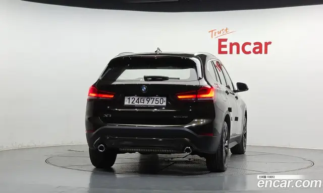 BMW X1 2020 2.0 автомат (гидро), миниатюра 4 BMW X1 2020 2.0 автомат (гидро), миниатюра 4