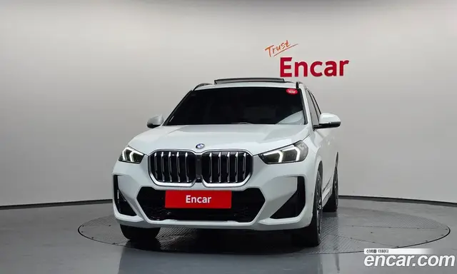 BMW X1 2024 2.0 автомат (гидро), миниатюра 3 BMW X1 2024 2.0 автомат (гидро), миниатюра 3