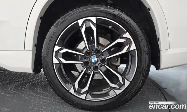 BMW X1 2024 2.0 автомат (гидро), миниатюра 7 BMW X1 2024 2.0 автомат (гидро), миниатюра 7