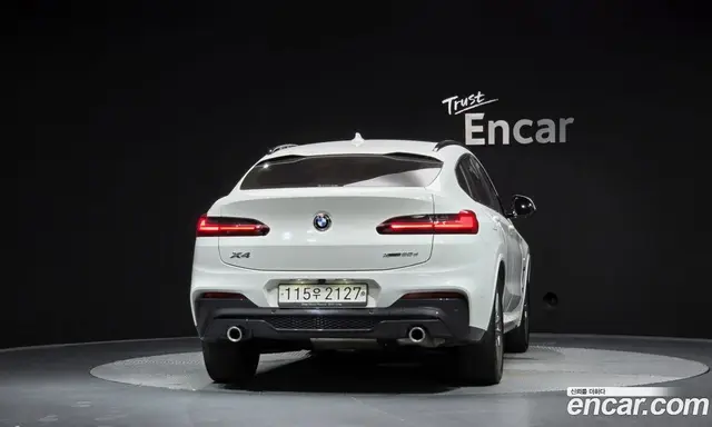 BMW X4 2019 2.0 автомат (гидро), миниатюра 3