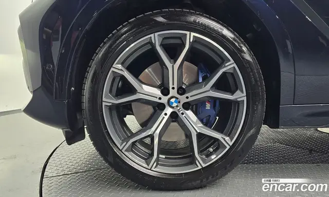 BMW X6 2023 3.0 автомат (гидро), миниатюра 5 BMW X6 2023 3.0 автомат (гидро), миниатюра 5