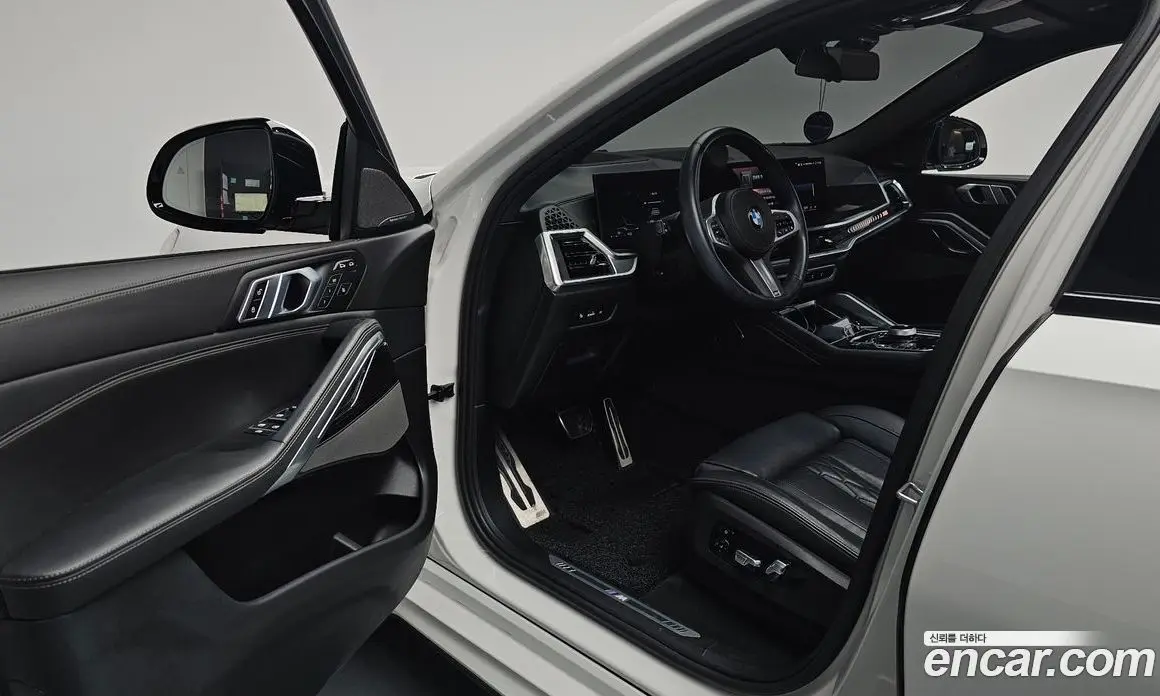 BMW X6 2024 3.0 автомат (гидро), фото 12