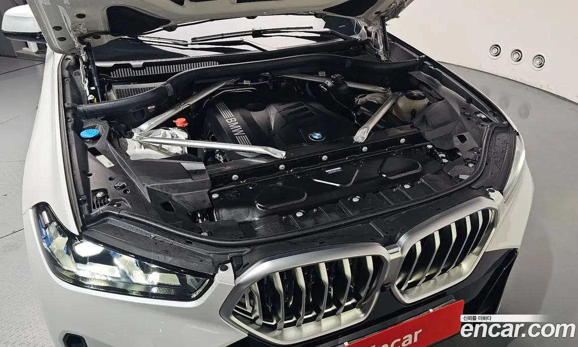 BMW X6 2024 3.0 автомат (гидро), фото 5
