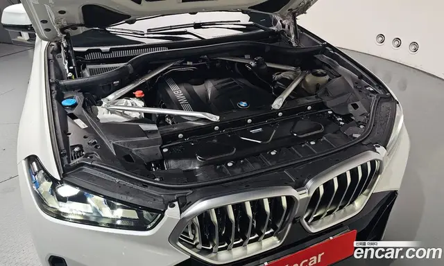 BMW X6 2024 3.0 автомат (гидро), миниатюра 5