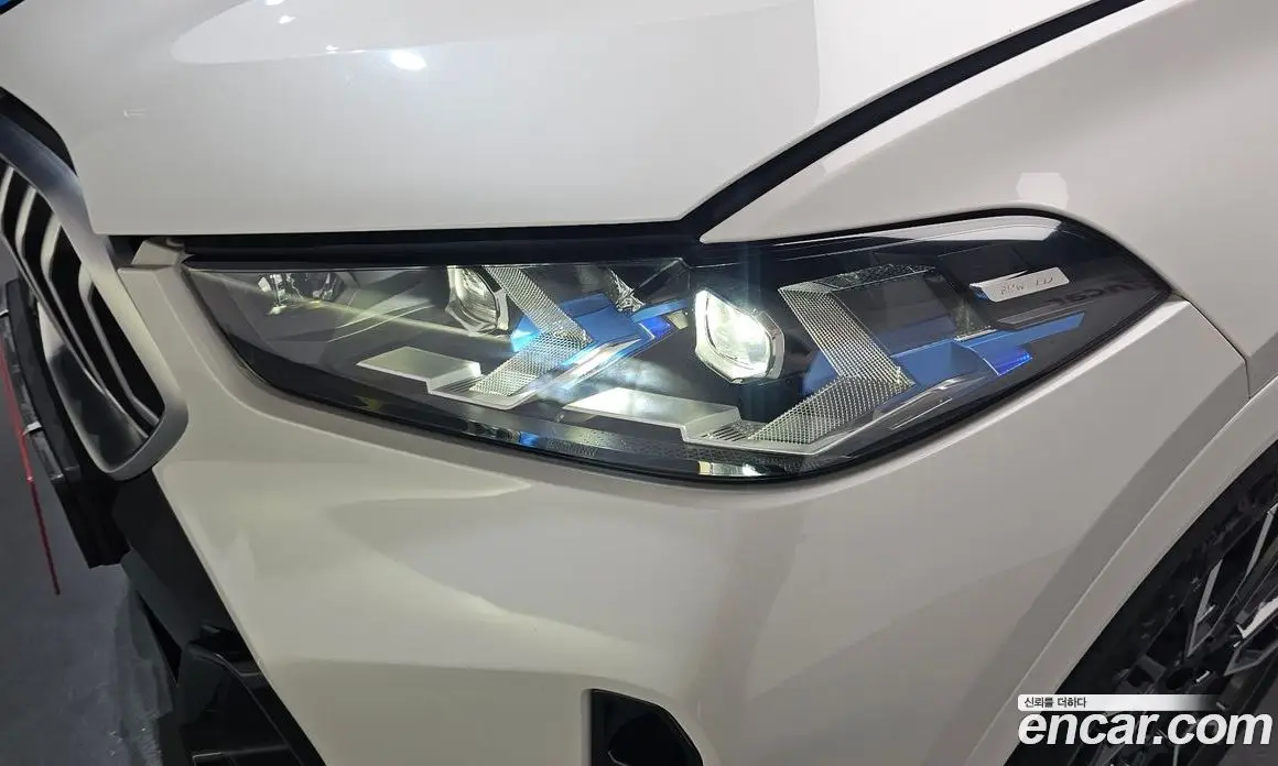 BMW X6 2024 3.0 автомат (гидро), фото 7