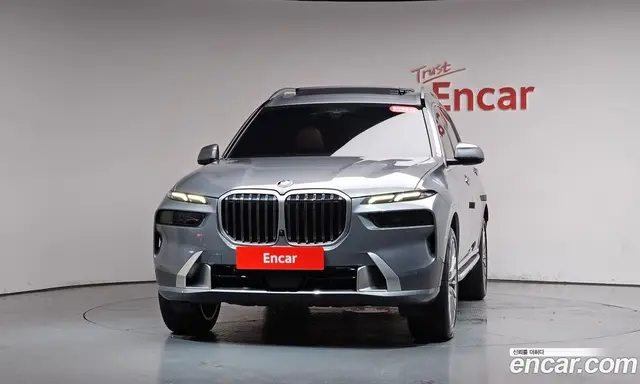 BMW X7 2024 3.0 автомат (гидро), миниатюра 2