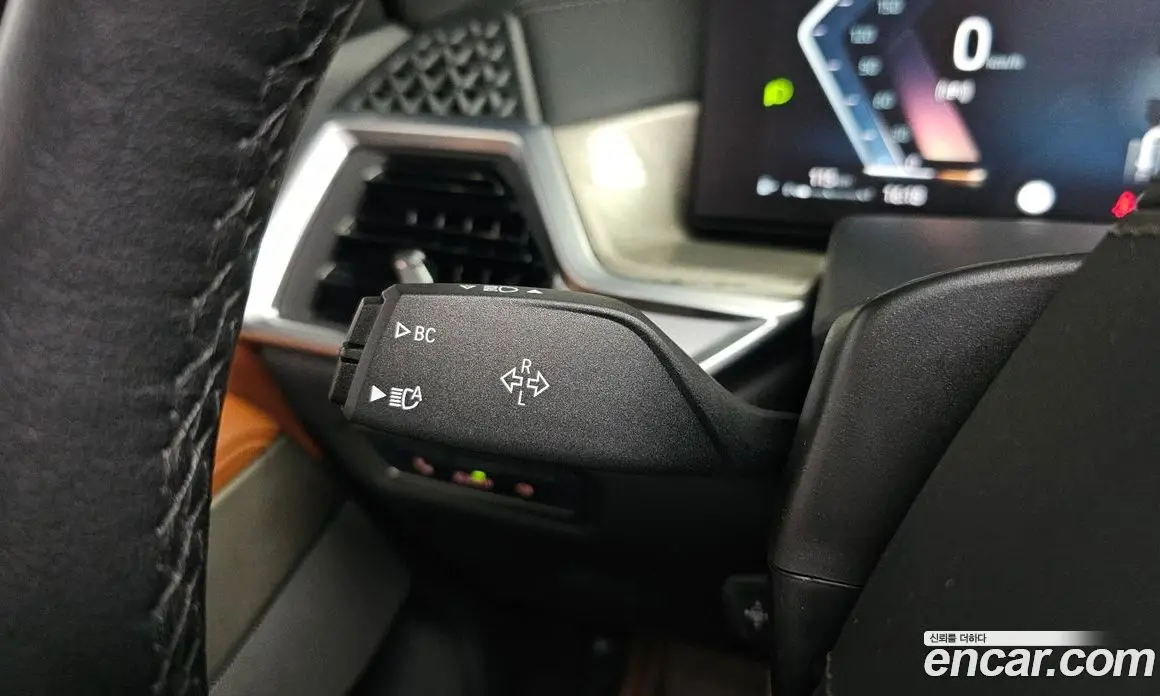 BMW X7 2024 3.0 автомат (гидро), фото 20