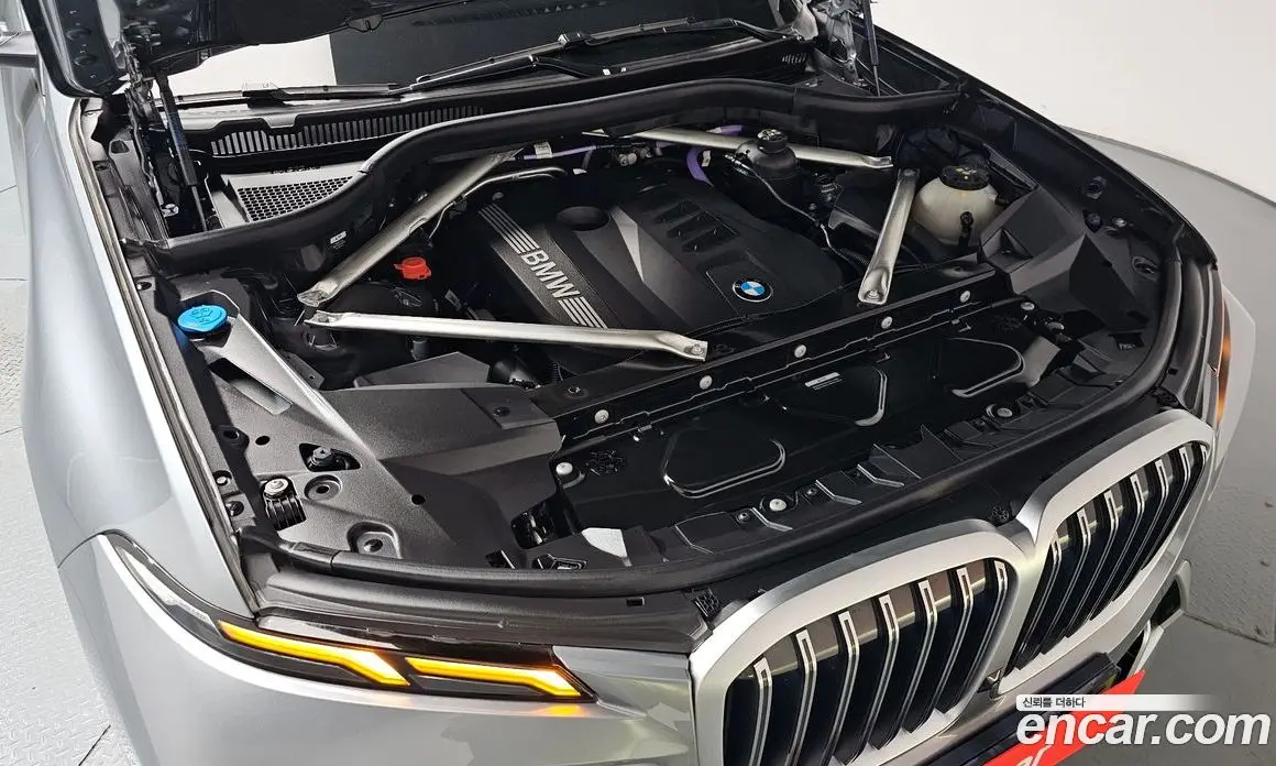 BMW X7 2024 3.0 автомат (гидро), фото 5